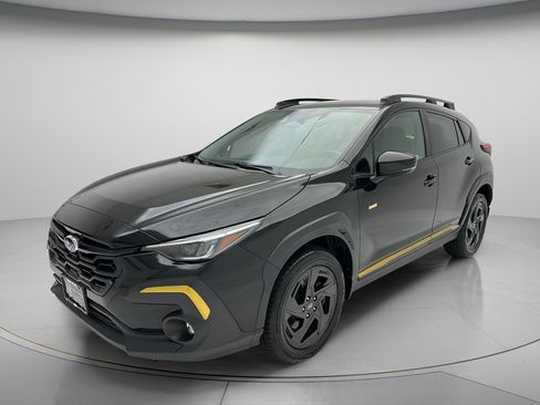 Used 2024 Subaru Crosstrek 2.5i Sport AWD/4WD image 3