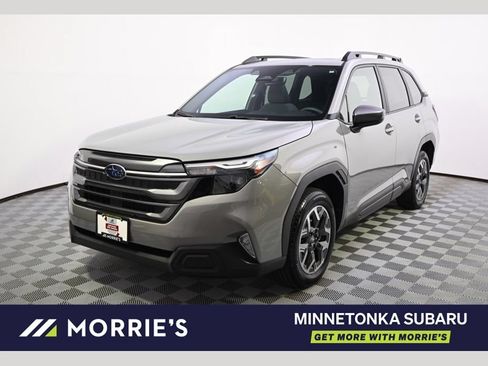 Certified 2025 Subaru Forester Premium AWD/4WD image 1