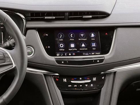 New 2026 Cadillac XT5 Luxury image 15