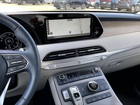 Used 2021 Hyundai Palisade Calligraphy image 7