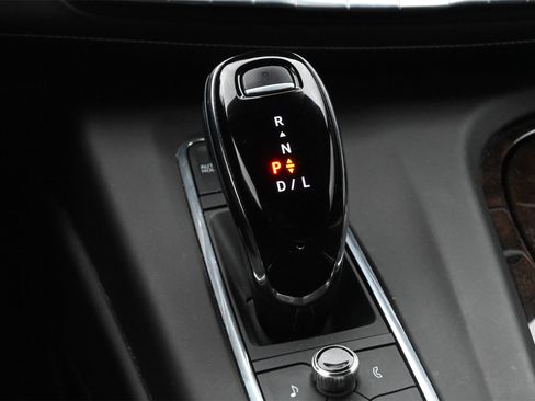 Certified 2023 Cadillac Escalade ESV Sport Platinum image 14