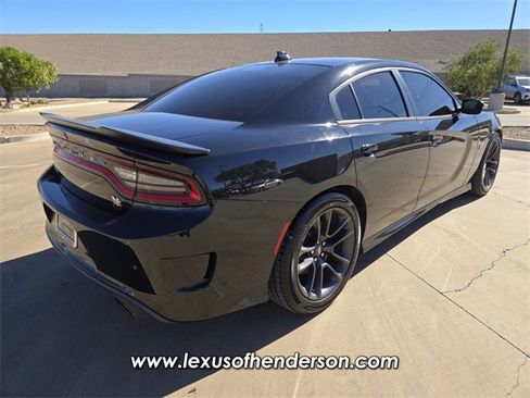 Used 2020 Dodge Charger Scat Pack image 5