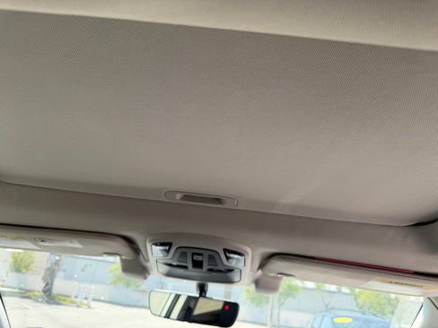 Used 2020 Subaru Outback Limited w/ Popular Package #2 image 18