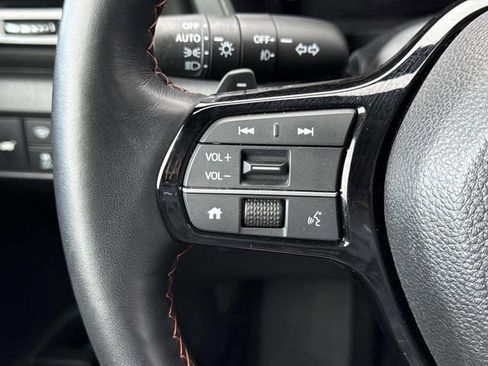 Used 2025 Honda Pilot TrailSport image 25