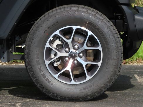 New 2025 Jeep Wrangler Sport S image 12