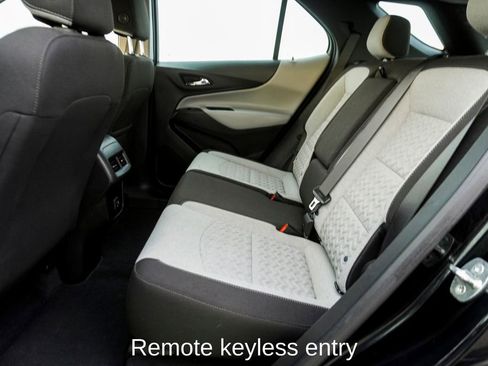 Used 2023 Chevrolet Equinox LS image 7