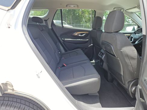 Used 2018 GMC Terrain SLE FWD image 25