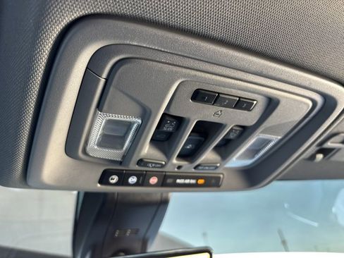 Used 2020 GMC Sierra 3500 Denali w/ Denali Ultimate Package image 46