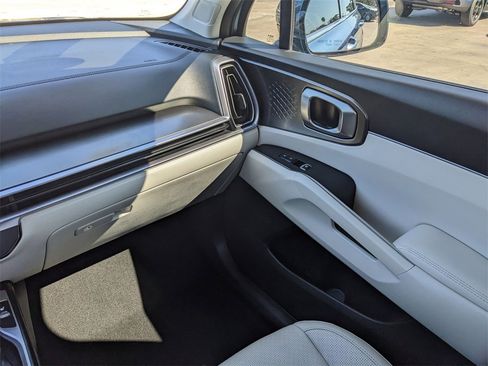 Certified 2025 Kia Sorento EX image 20