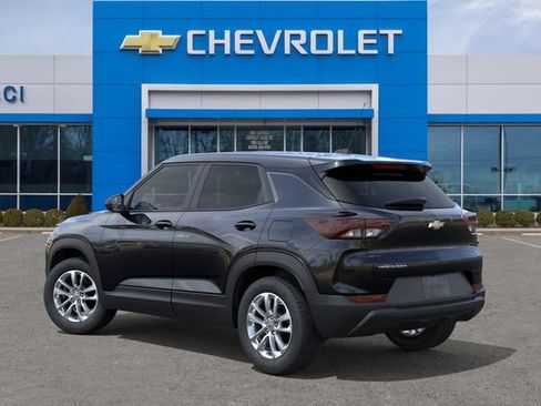 New 2026 Chevrolet TrailBlazer LS w/ LS Convenience Package FWD image 3