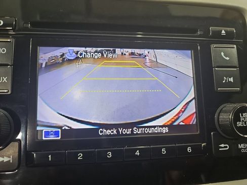 Used 2017 Honda HR-V LX image 19