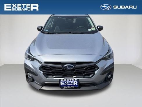 Used 2024 Subaru Crosstrek 2.5i Limited AWD/4WD image 2