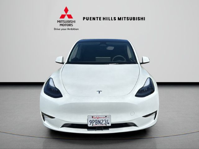 Used 2024 Tesla Model Y Long Range RWD image 2