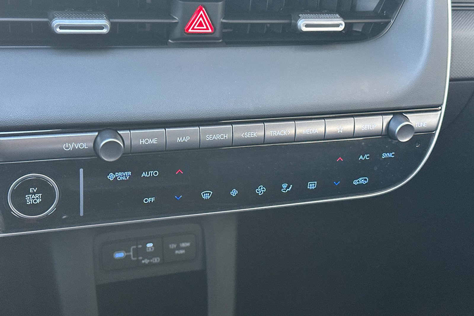 New 2027 Hyundai Ioniq 5 SE RWD image 18