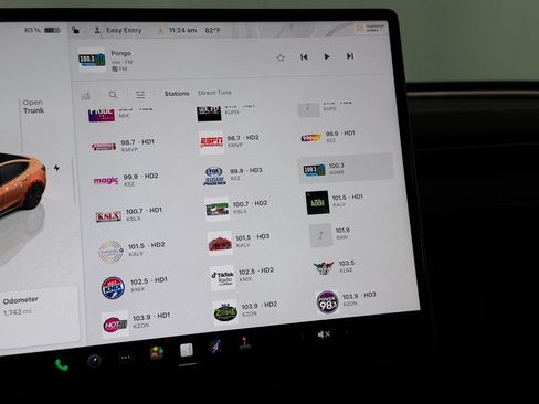 Used 2025 Tesla Model 3 Long Range RWD image 19