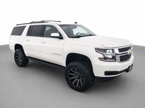 Used 2015 Chevrolet Suburban LT AWD/4WD image 3