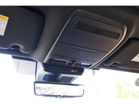 Certified 2025 MAZDA CX-70 3.3 Turbo S w/ Premium Plus image 21