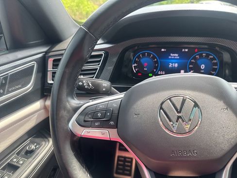 Used 2024 Volkswagen Atlas Cross Sport SEL Premium R-Line AWD/4WD image 32