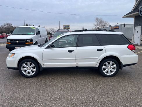Used 2009 Subaru Outback 2.5i Special Edition image 2