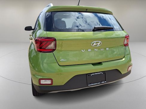 Used 2023 Hyundai Venue SEL w/ Cargo Package FWD image 8