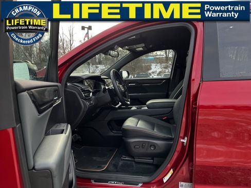 Used 2024 GMC Acadia AT4 w/ LPO, Floor Liner Package image 21