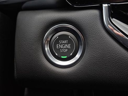 New 2026 GMC Canyon Elevation w/ Convenience Package image 14