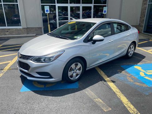Used 2016 Chevrolet Cruze LS FWD image 2