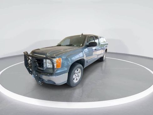 Used 2009 GMC Sierra 1500 SLE w/ Power Pack Plus AWD/4WD image 2