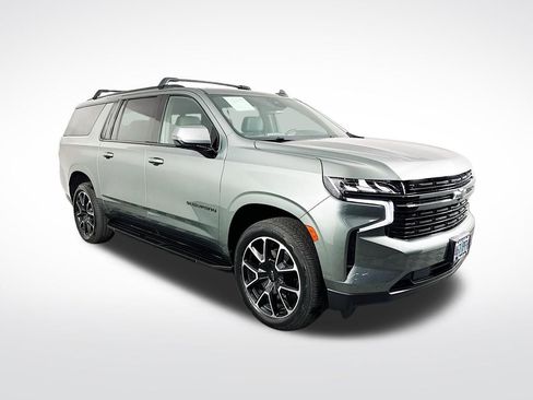 Used 2023 Chevrolet Suburban RST w/ Luxury Package AWD/4WD image 1