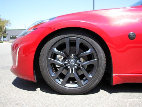 Used 2019 Nissan 370Z Coupe image 10