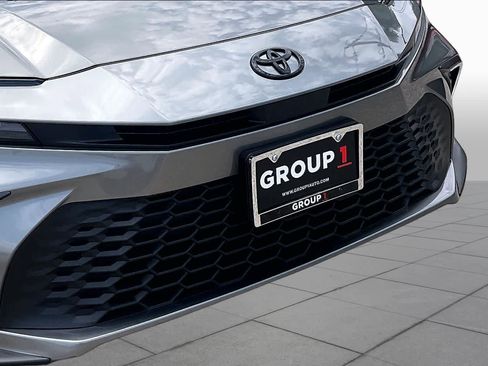 Used 2026 Toyota Camry SE w/ Convenience Package FWD image 29