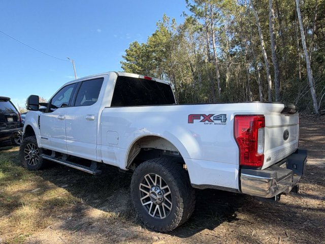 Used 2017 Ford F250 Lariat w/ Lariat Value Package AWD/4WD image 12