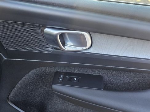 Certified 2025 Volvo XC40 B5 Core w/ Climate Package image 13