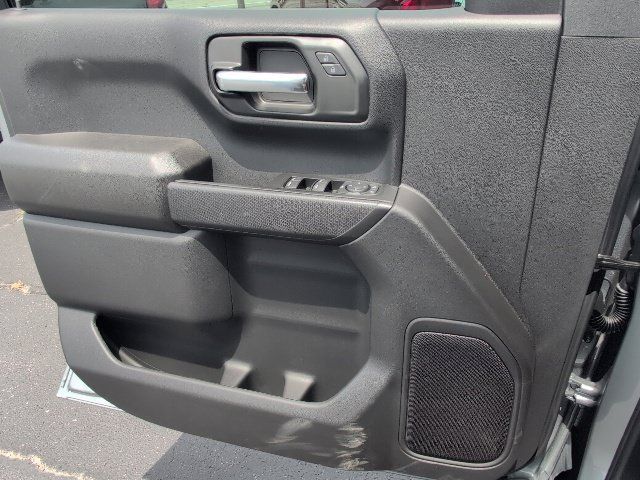 Used 2026 Chevrolet Silverado 1500 Custom RWD image 14