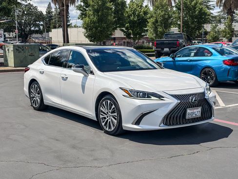 Used 2019 Lexus ES 350 w/ Premium Package FWD image 5