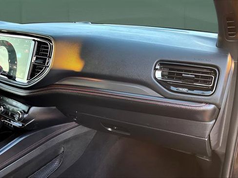 Used 2023 Dodge Durango R/T image 23