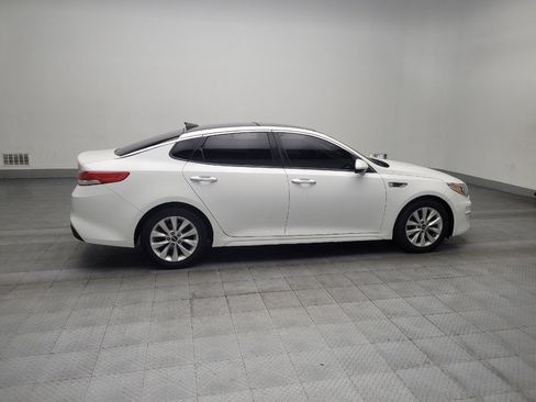 Used 2016 Kia Optima EX w/ Premium Package image 10