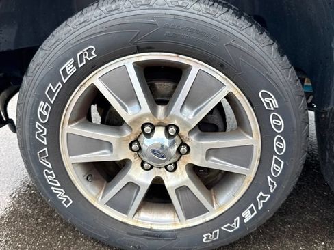 Used 2014 Ford F150 STX w/ Equipment Group 201A Mid AWD/4WD image 22