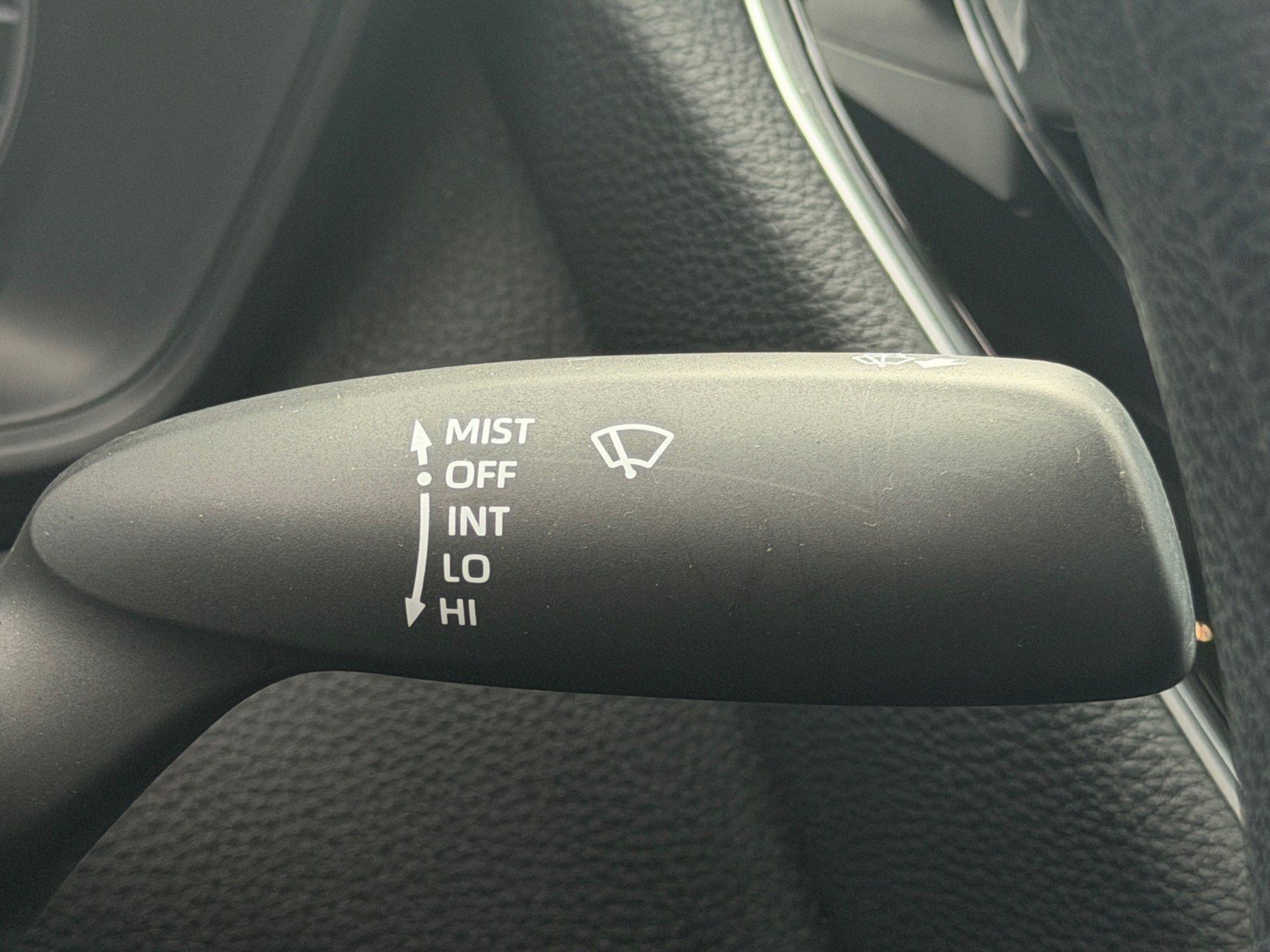 Used 2024 Toyota Corolla LE FWD image 29