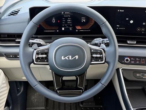 New 2026 Kia Carnival EX FWD image 20