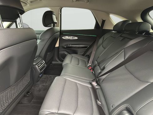 Certified 2026 Genesis GV70 2.5T AWD/4WD image 16