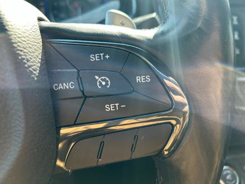 Used 2015 Chrysler 200 S w/ Comfort Group image 20