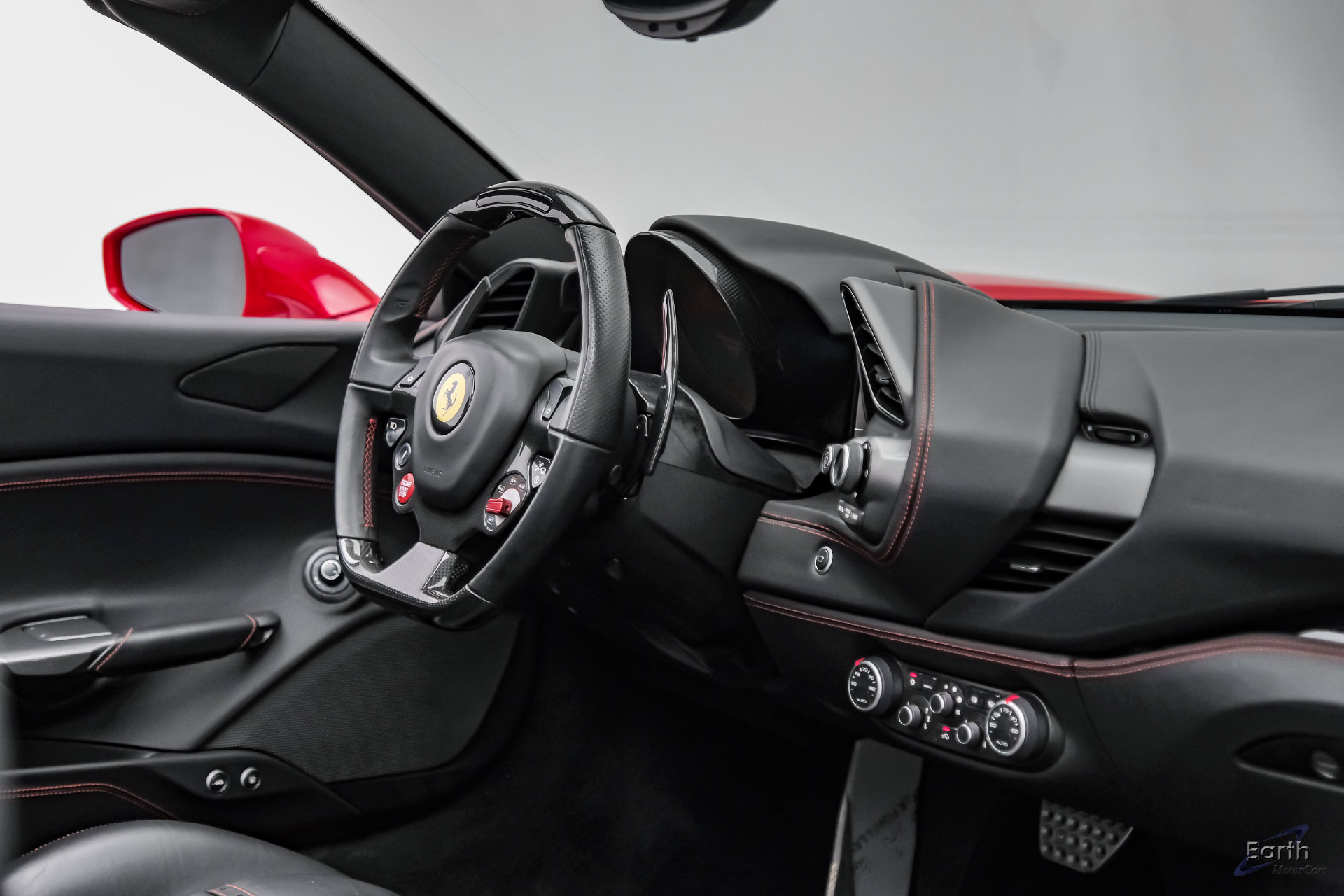 Used 2018 Ferrari 488 Spider RWD image 66