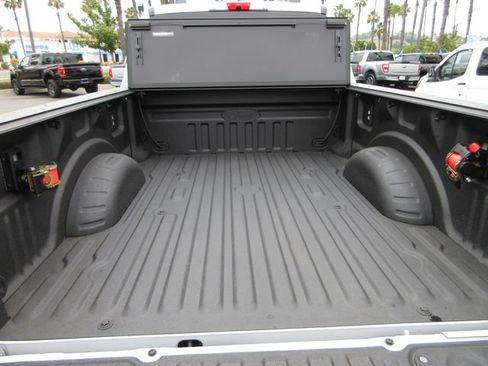 Used 2025 Ford F250 Lariat w/ Tremor Off-Road Package AWD/4WD image 27