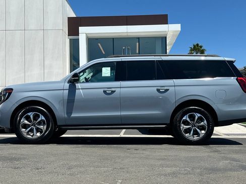 New 2027 Ford Expedition Max Active RWD image 6