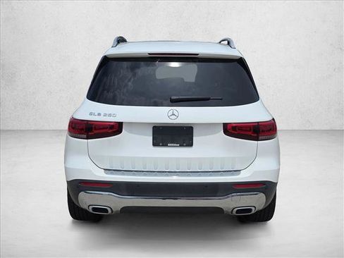Certified 2023 Mercedes-Benz GLB 250 image 6