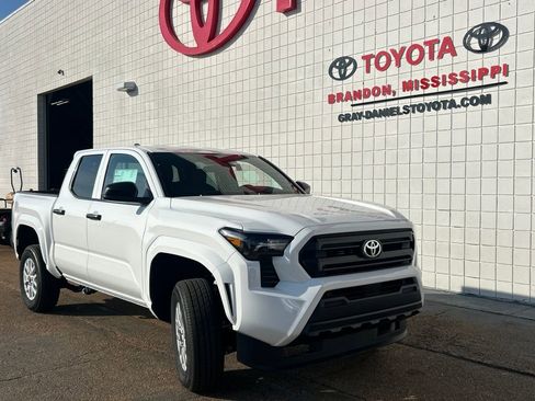 New 2026 Toyota Tacoma SR image 3