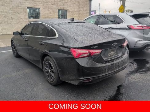Used 2021 Chevrolet Malibu LT image 3