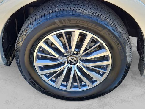 Used 2021 Nissan Armada SV w/ SV Appearance Package image 12