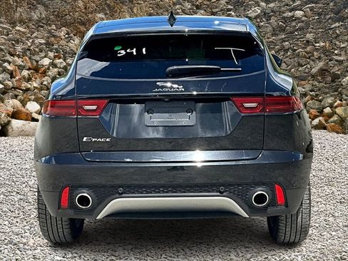 Used 2022 Jaguar E-PACE SE image 4